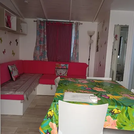 Mobil Coquet Dans Familial Vic-la-Gardiole